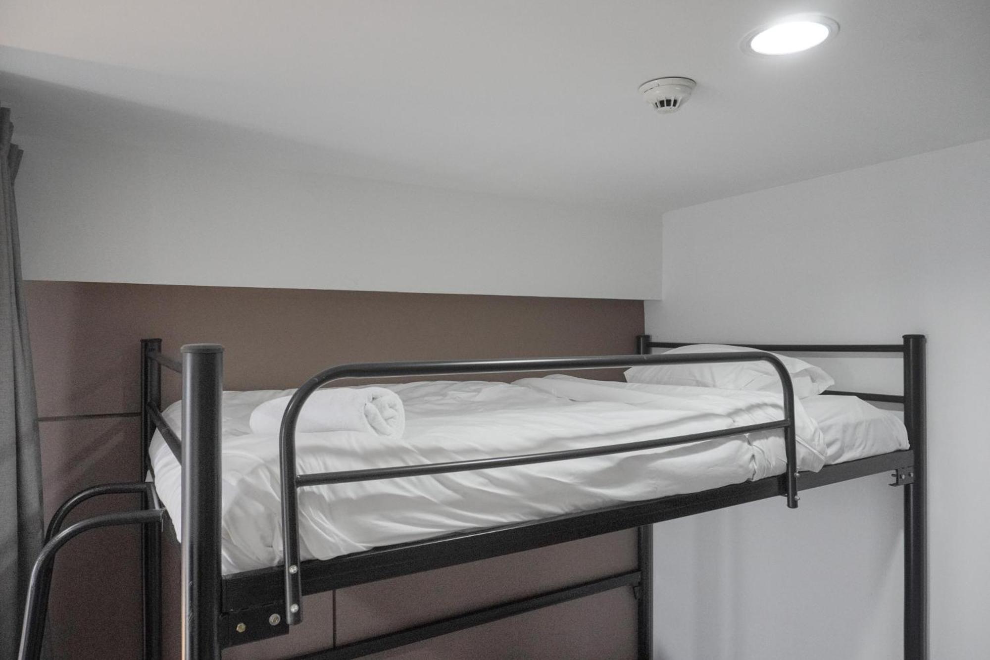 Comfort And Warm At West Vista By Travelio Appartement